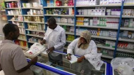 السودان – ارتفاع جنوني لاسعار الأدوية وانعدام وندرة الدواء المنقذ للحياة
