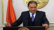 بلاغ ضد وزير الصحة لامتناعه عن تنفيذ حكم بغلق صيدلية “العزبي”
